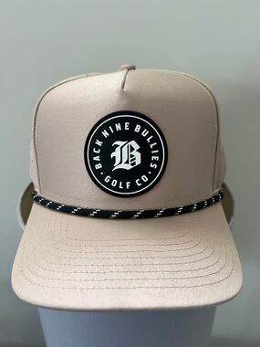 Unity Performance Snapback Beige/Black
